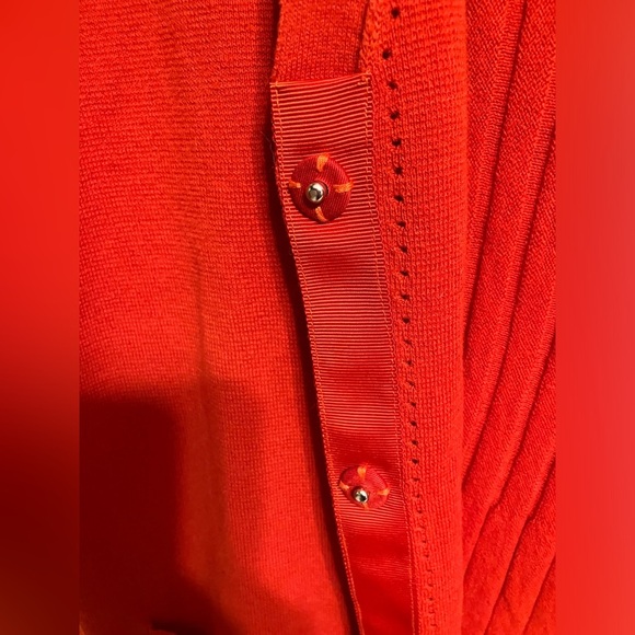 CAbi Passage v-neck Cardigan in Molten Lava Womens Size Medium NWT - Picture 8 of 13